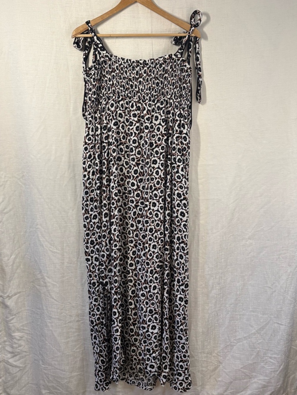 Diane von Furstenberg for Target Smocked Tie‑Strap Midi Dress – Size Large - Picture 8 of 8